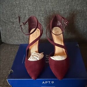 Apt. 9 Women's Deep Red Strappy Heels